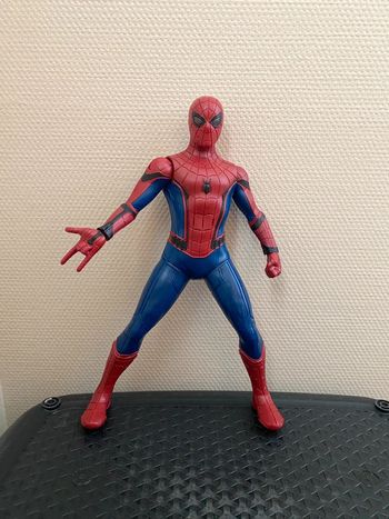 Figurine spider Man Hasbro parlante