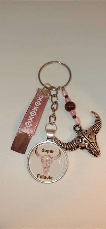 Porte clé filleule " Super filleule"