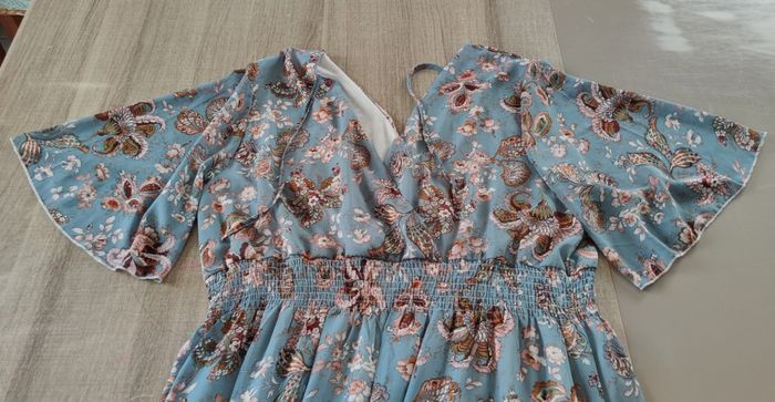 Robe bleu fleurie pour femme taille 50 sans marque - photo numéro 4