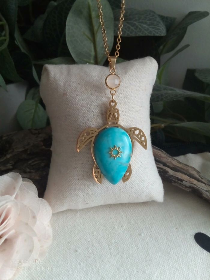Collier tortue en pierre de jaspe océan naturelle