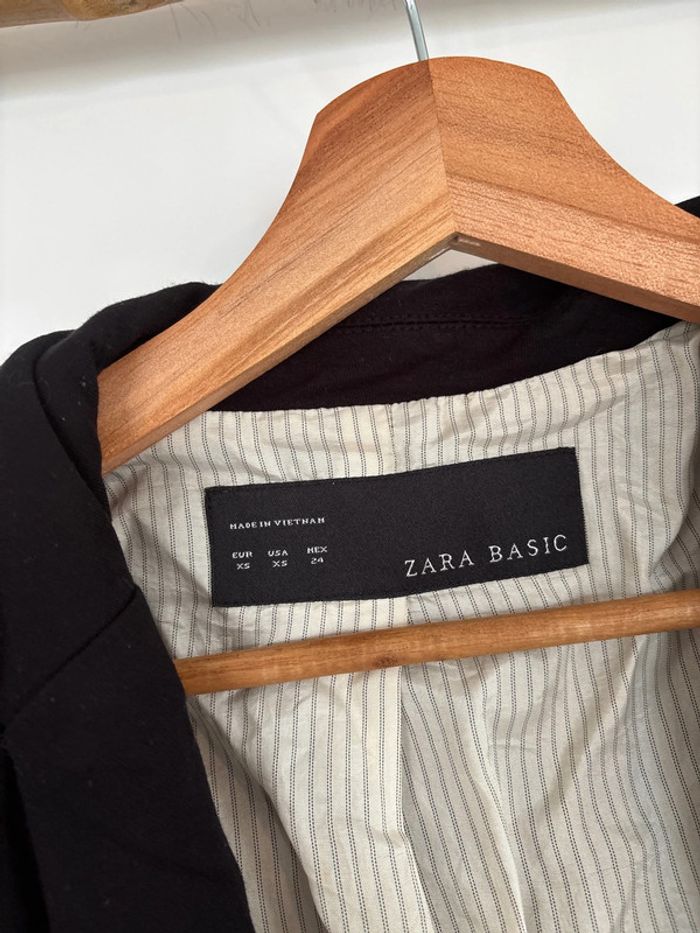 Veste blazer noire avec épaulettes - photo numéro 2
