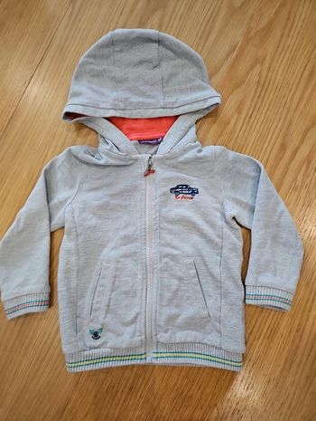 Gilet zippé gris