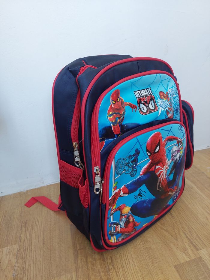 Cartable sac à dos Spiderman + trousse - photo numéro 8