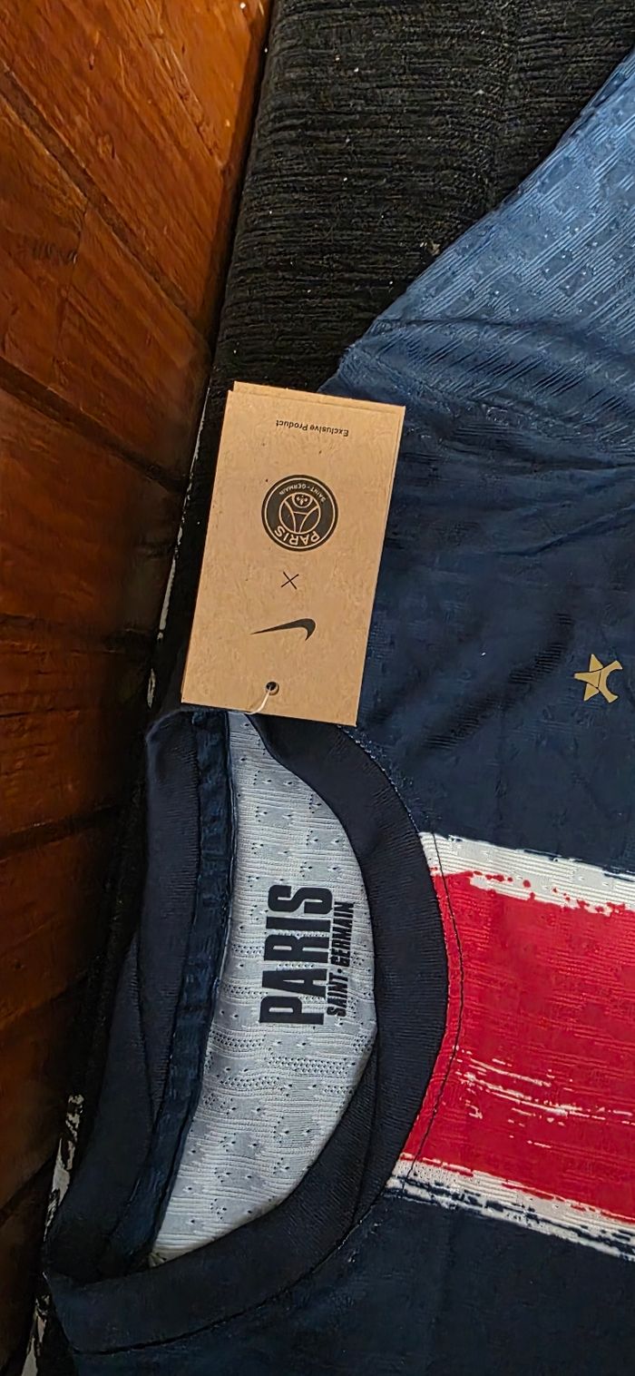 Maillot PSG domicile Champions d'Europe - photo numéro 7