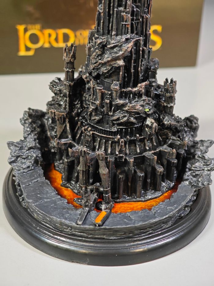 Figurine The Lord of the rings : Barad-Dur 18cm Neuve en boite - photo numéro 4