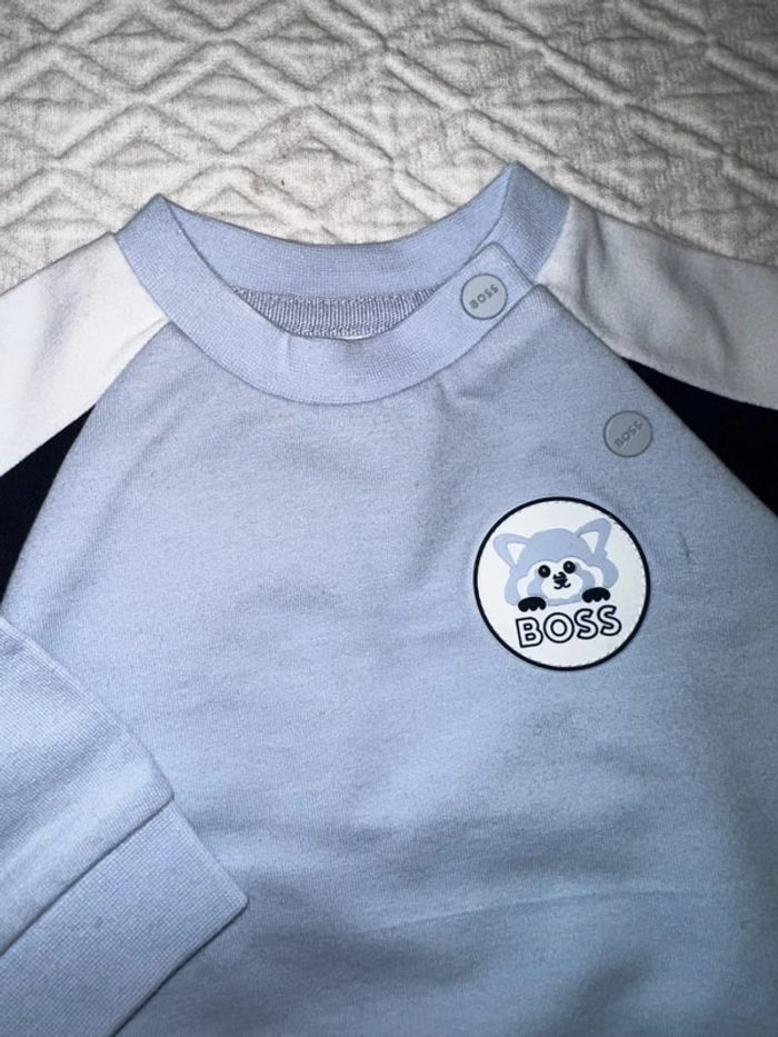 Jolie tenue Hugo Boss état neuf - photo numéro 5