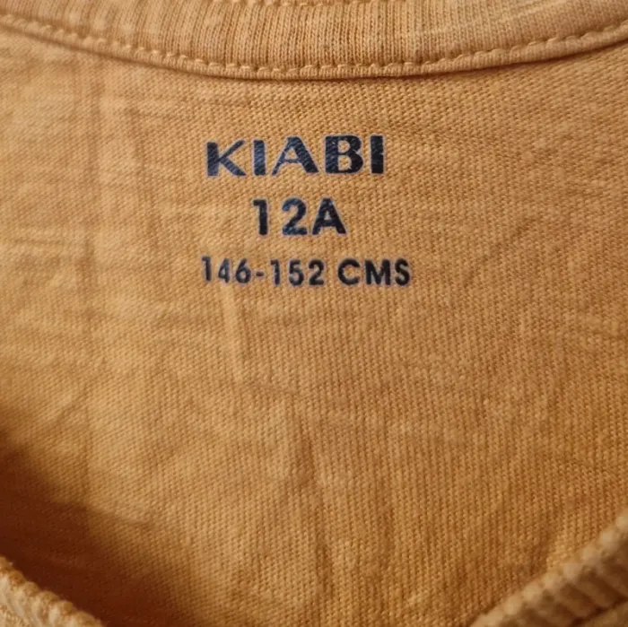 Superbe robe légère couleur moutarde- Kiabi - Taille 12 ans - photo numéro 4
