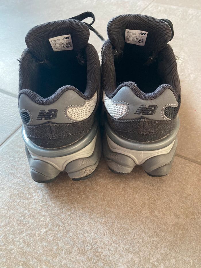 Baskets Newbalance 9060 noir gris enfant garçon fille 33 sport - photo numéro 2