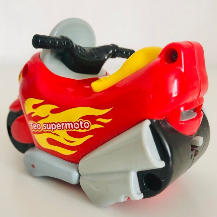 Moto interactive Tut Tut Bolides Vtech - photo numéro 3