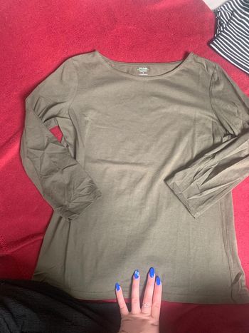 tee shirt