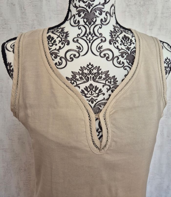 Robe Gérard Darel taille 36/S soie/lin beige broderie bas de robe - photo numéro 2