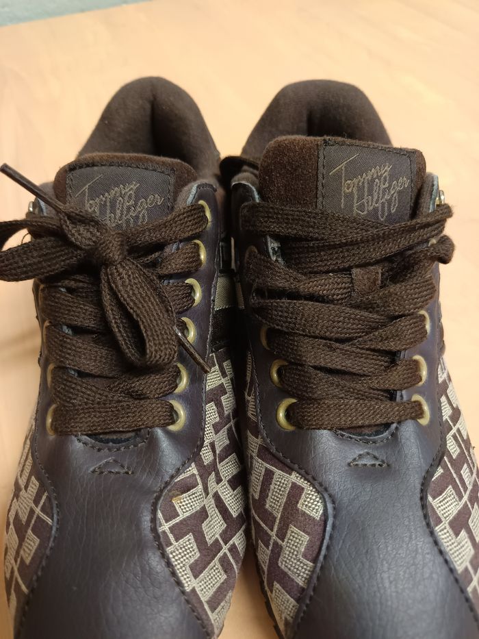 Sneakers chaussures de ville femme Tommy Hilfiger "Thora" taille 7.5 US - photo numéro 8