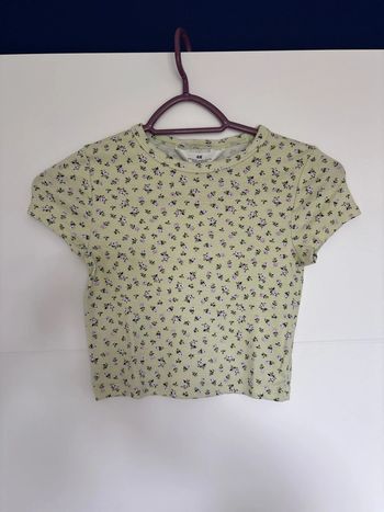 T-shirt court, fille H&M, taille 9/ 10 ans