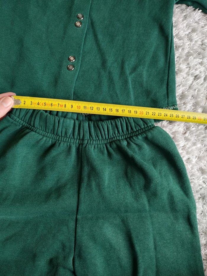 Ensemble vert type jogging. Taille estimée 6 ans. Jacadi - photo numéro 8