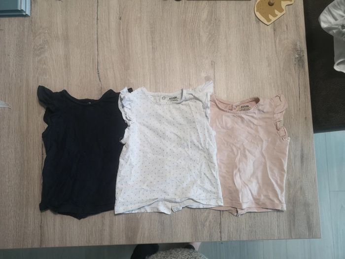 Lot 3 t shirts sans manche