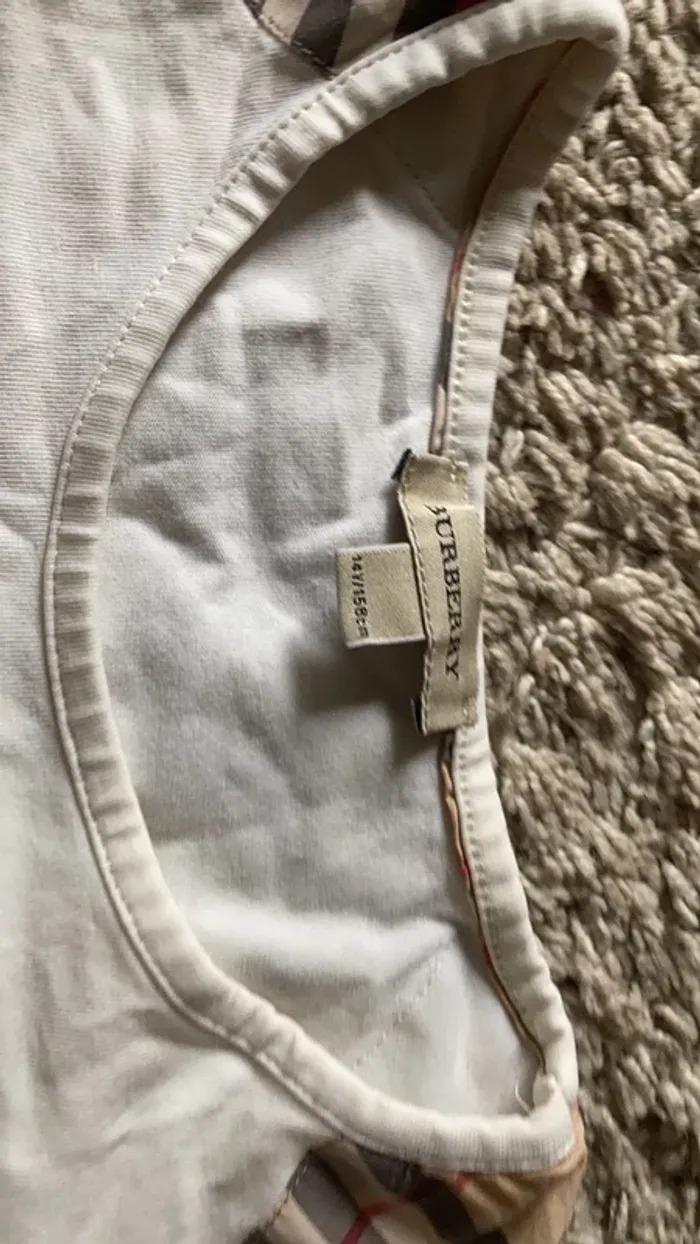 Teeshirt Burberry - photo numéro 3
