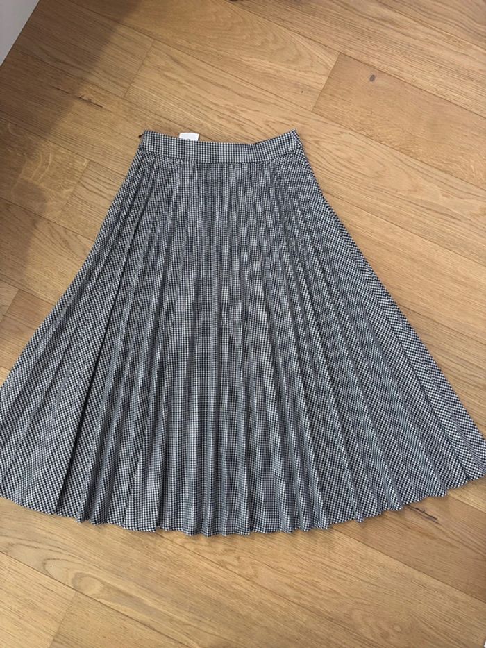 Neuve - Jupe plissée Camaïeu 36 - photo numéro 6