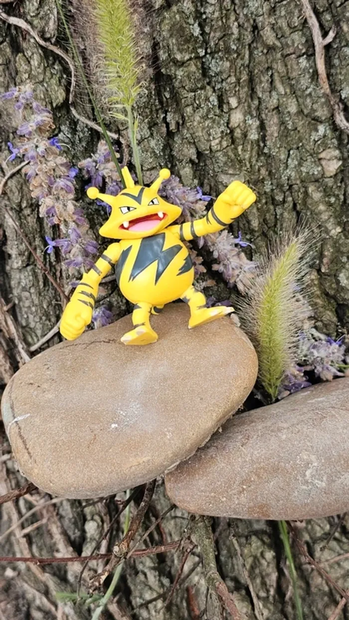 Super figurine Pokemon Nintendo Elektek