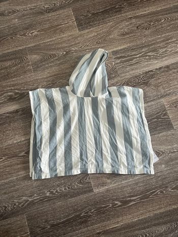 Poncho neuf liewood 3/4ans