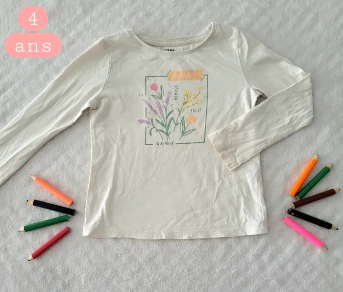 Tshirt à manches longues 4ans