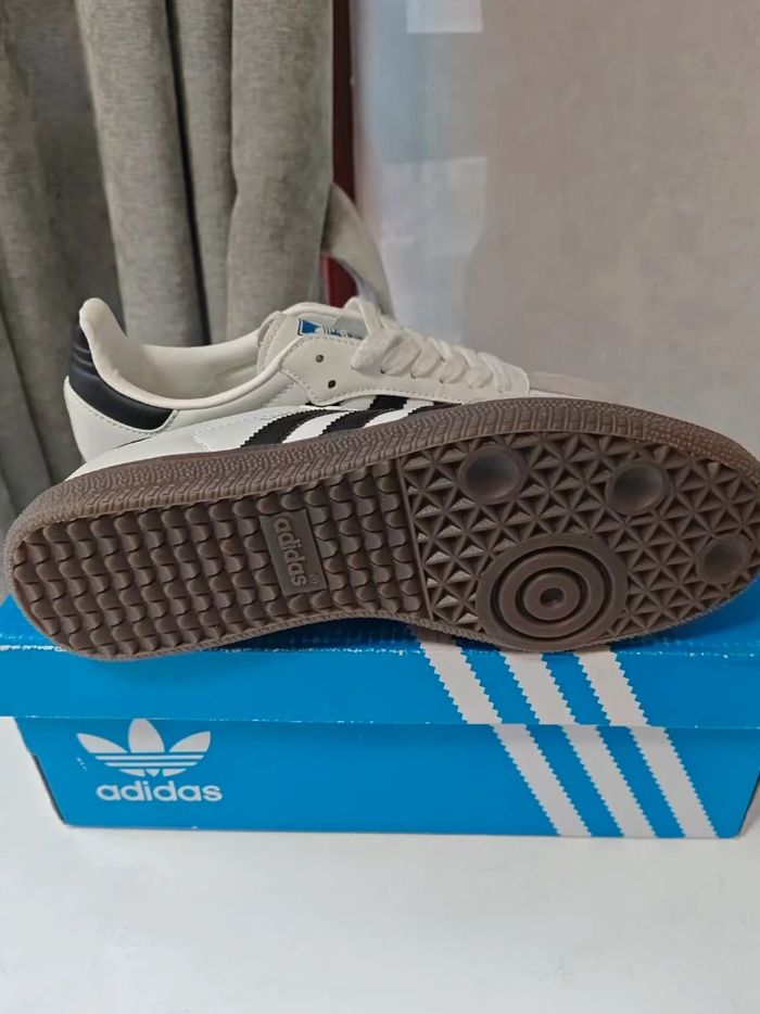 Adidas Samba - Taille 43 - photo numéro 5
