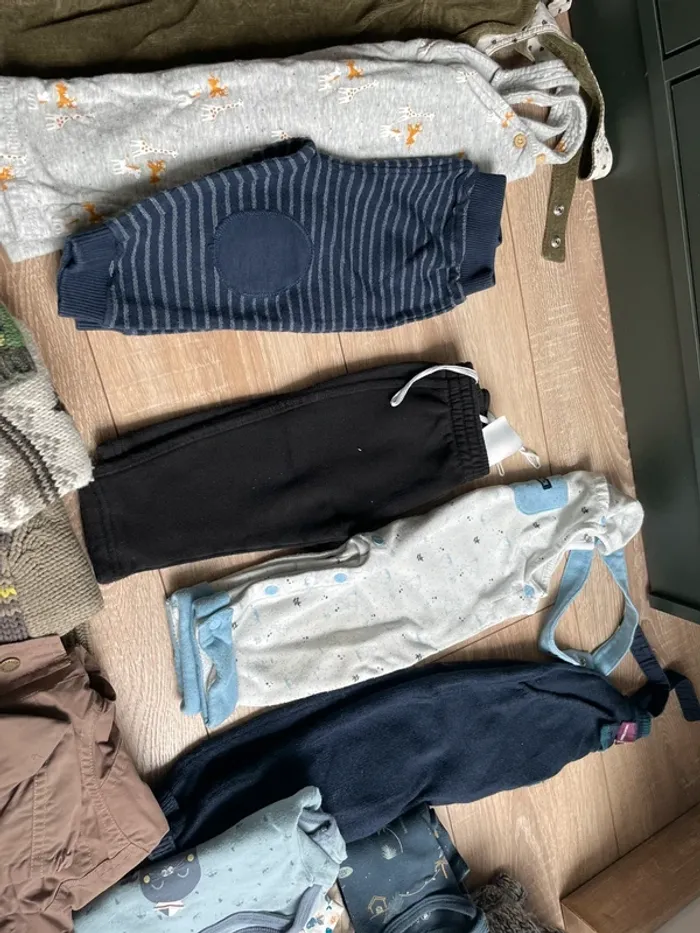 Lot vêtements garçon - photo numéro 3