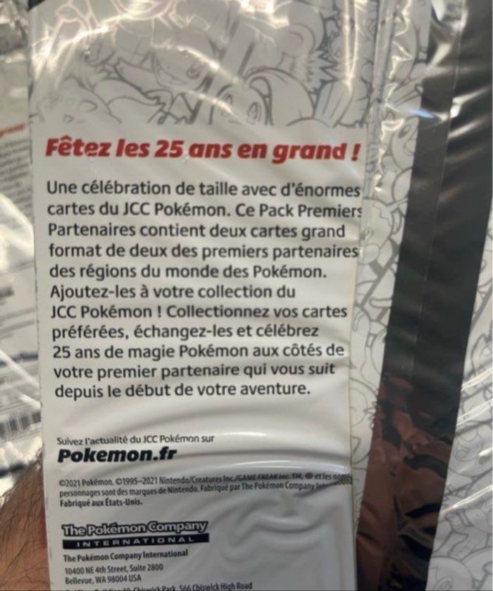 Booster Pokémon 25 ans neuf scellé - photo numéro 9