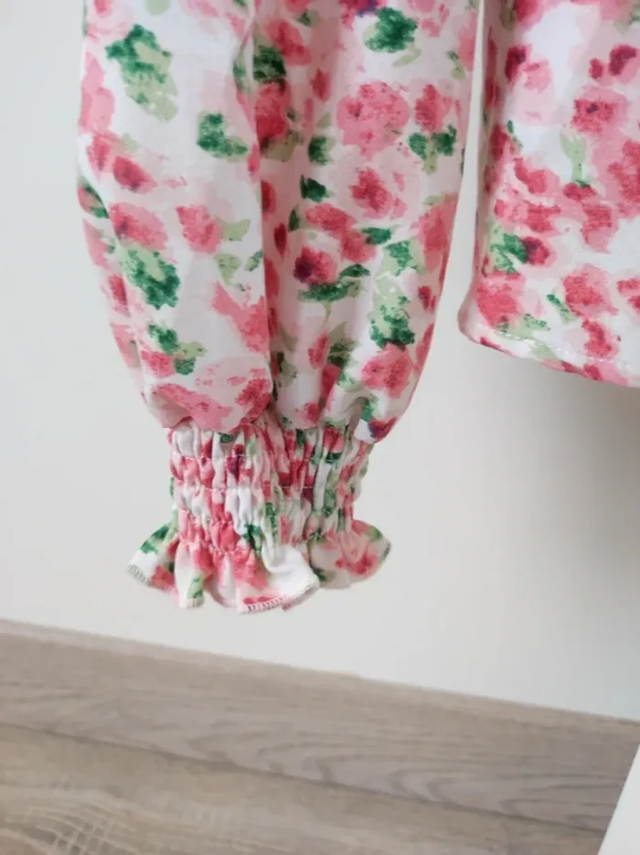 Blouse fleurie taille S - photo numéro 4