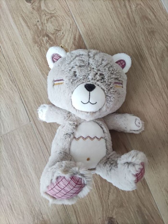 Peluche ours indien Timouki velours beige Sauthon