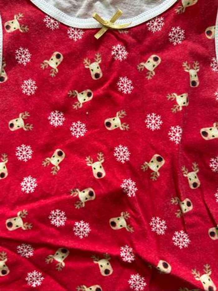 Lot de 2 tricot de peau / débardeur Noël primark 3 ans / 4 ans - photo numéro 3
