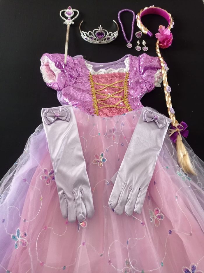 Deguisement princesse raiponce paillette 5-6ans