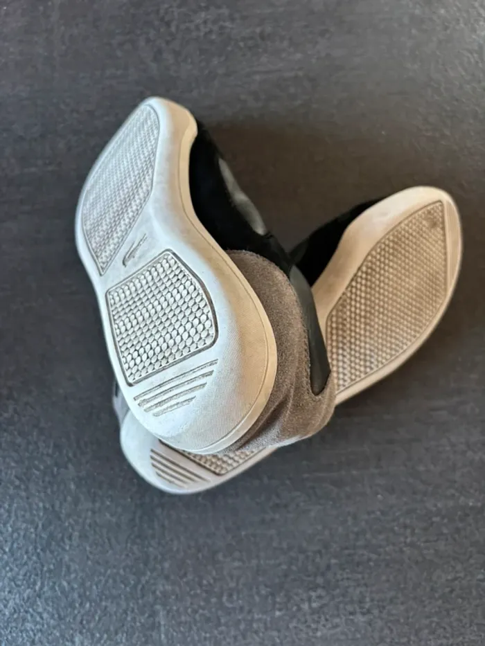 Basket Lacoste femme taille 40 en bon état - photo numéro 7