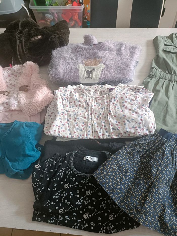 Lot vêtements fille 4 ans hiver - photo numéro 3