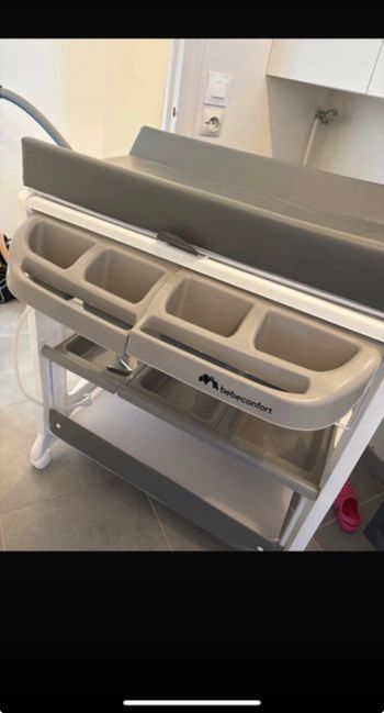 table à langer baignoire 