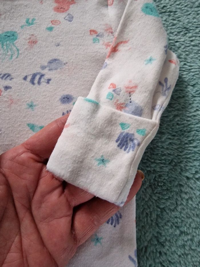 Très joli pyjama 0.3 mois 62 cm - photo numéro 3