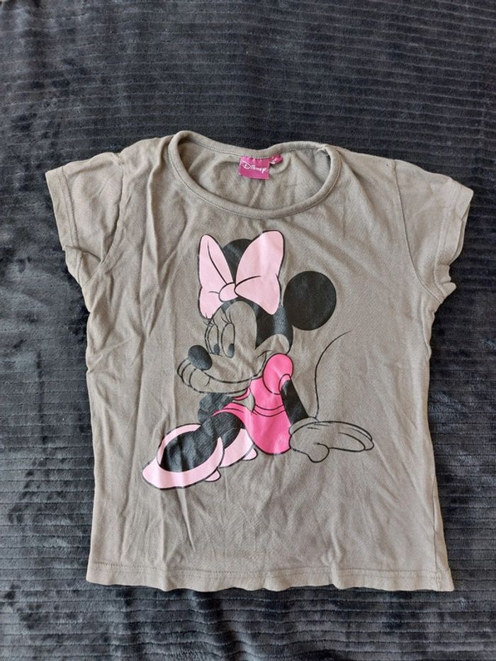 Lot de 3 t-shirts manches courtes 👧 Disney 8ans - photo numéro 10