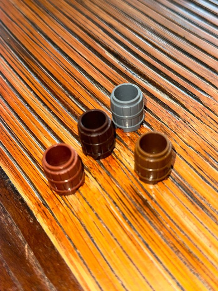 4 Lego Container, Barrel 2 x 2 x 2 ref 2489