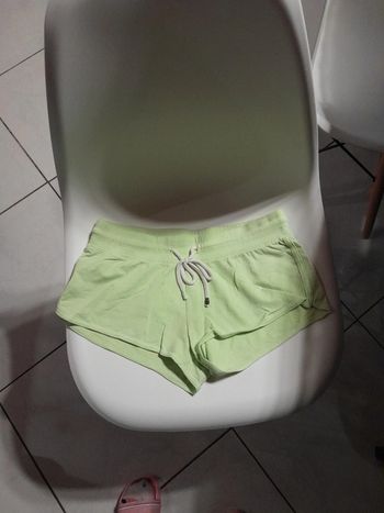 Short undiz