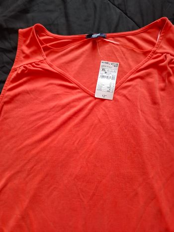 T shirg kiabi taille xl