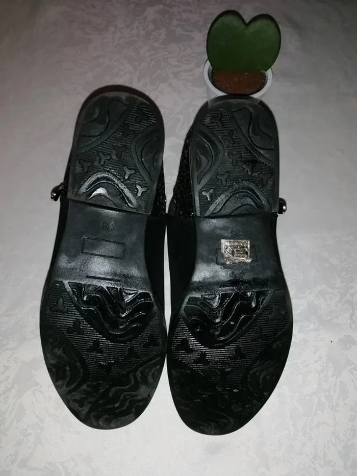 Chaussures femmes 38 - photo numéro 5