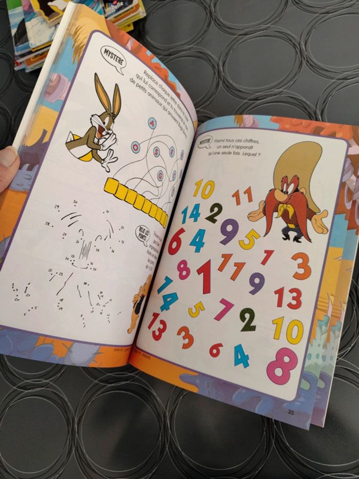 Livre de jeux et coloriage comme neuf - photo numéro 4