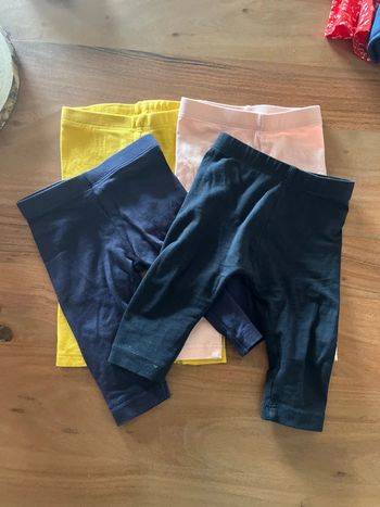 Quatre. Leggings