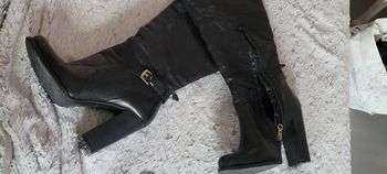 Bottes  noires