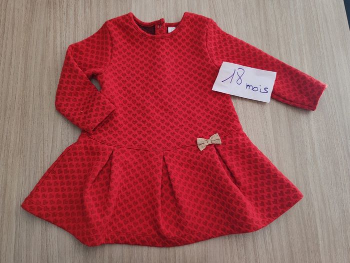 Robe rouge