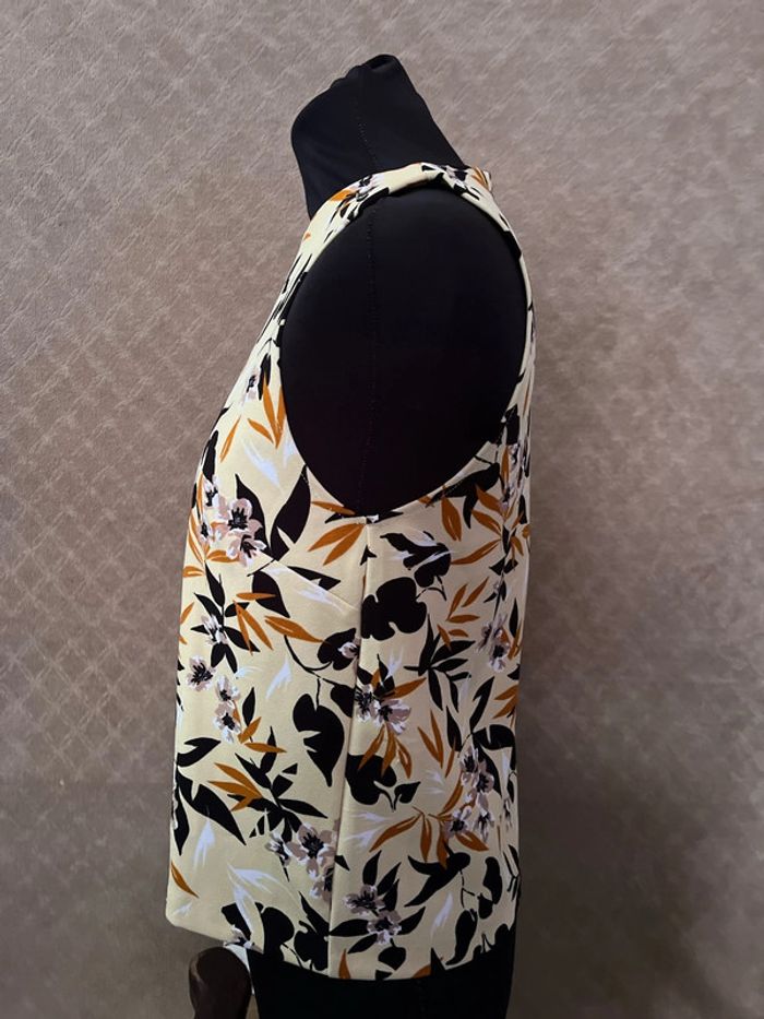 Débardeur jaune - photo numéro 3