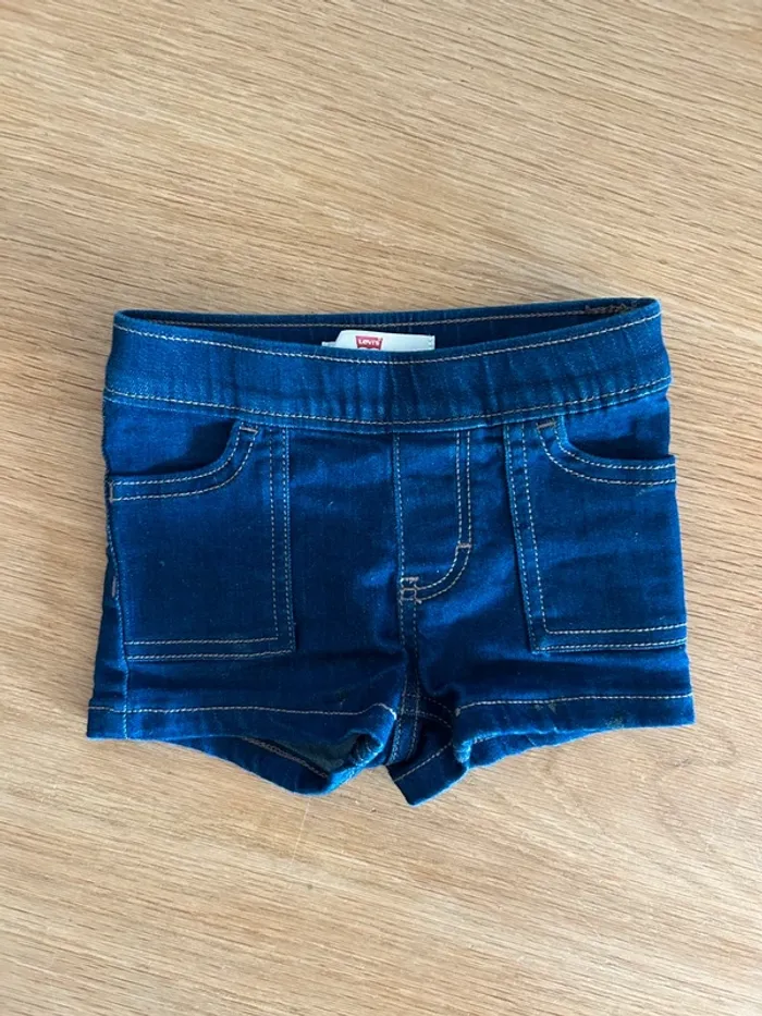 Short Levi’s 24 mois