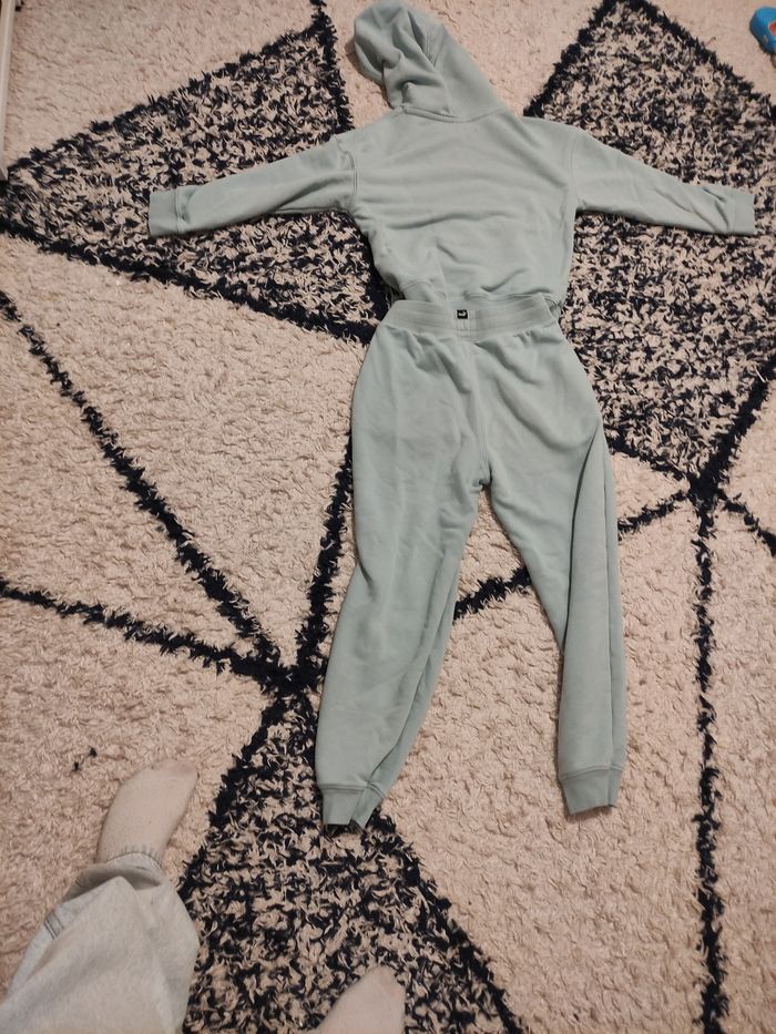 Vêtements - photo numéro 2