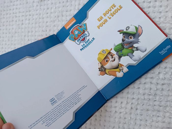🔸Livre La Pat Patrouille - En Route Pour L'école - Hachette Jeunesse🔸 - photo numéro 3