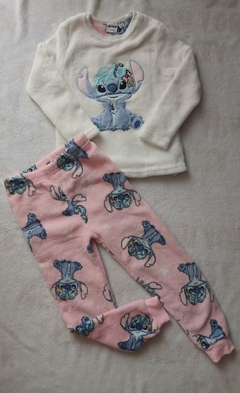 Pyjama polaire Stitch taille 5/6ans