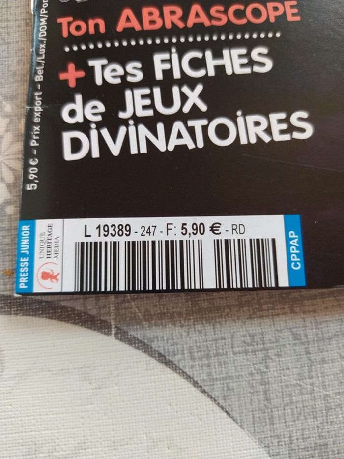 Lot de magazines sorcières - photo numéro 11